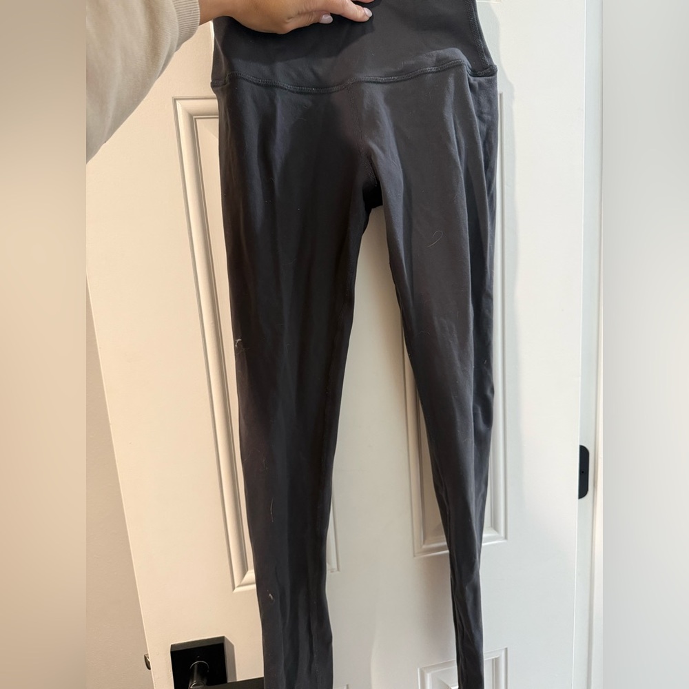 Alo airbrush leggings. Full length.